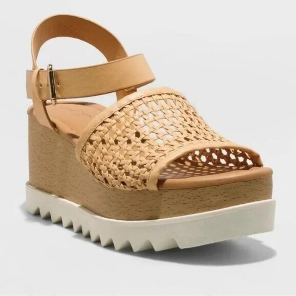 Universal Thread Woven Platform Sandals Sz 11 Memory Foam Boho Coastal Festival